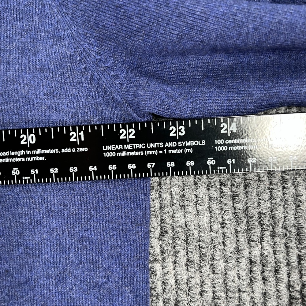 Southern Marsh Sweater Mens Large Blue V Neck Long Sleeve Casual Comfort - Picture 9 of 12